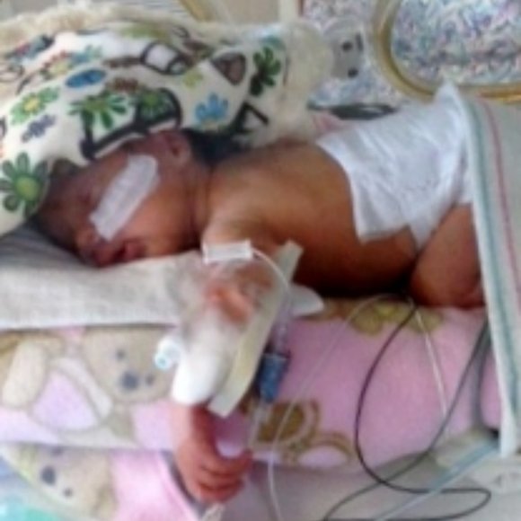 Baby Bonding Blanket - Picture 9 of 17